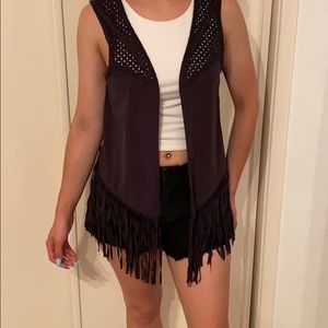 Mossimo Suede fringe vest ✨